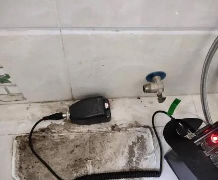 八宿屋顶漏水维修公司分享下卫生间漏水的危害及解决方法